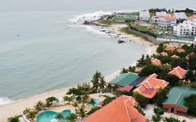 Hon Cau Resort & Restaurant